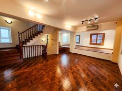 Telok Kurau Road (D15), Terrace #549185551